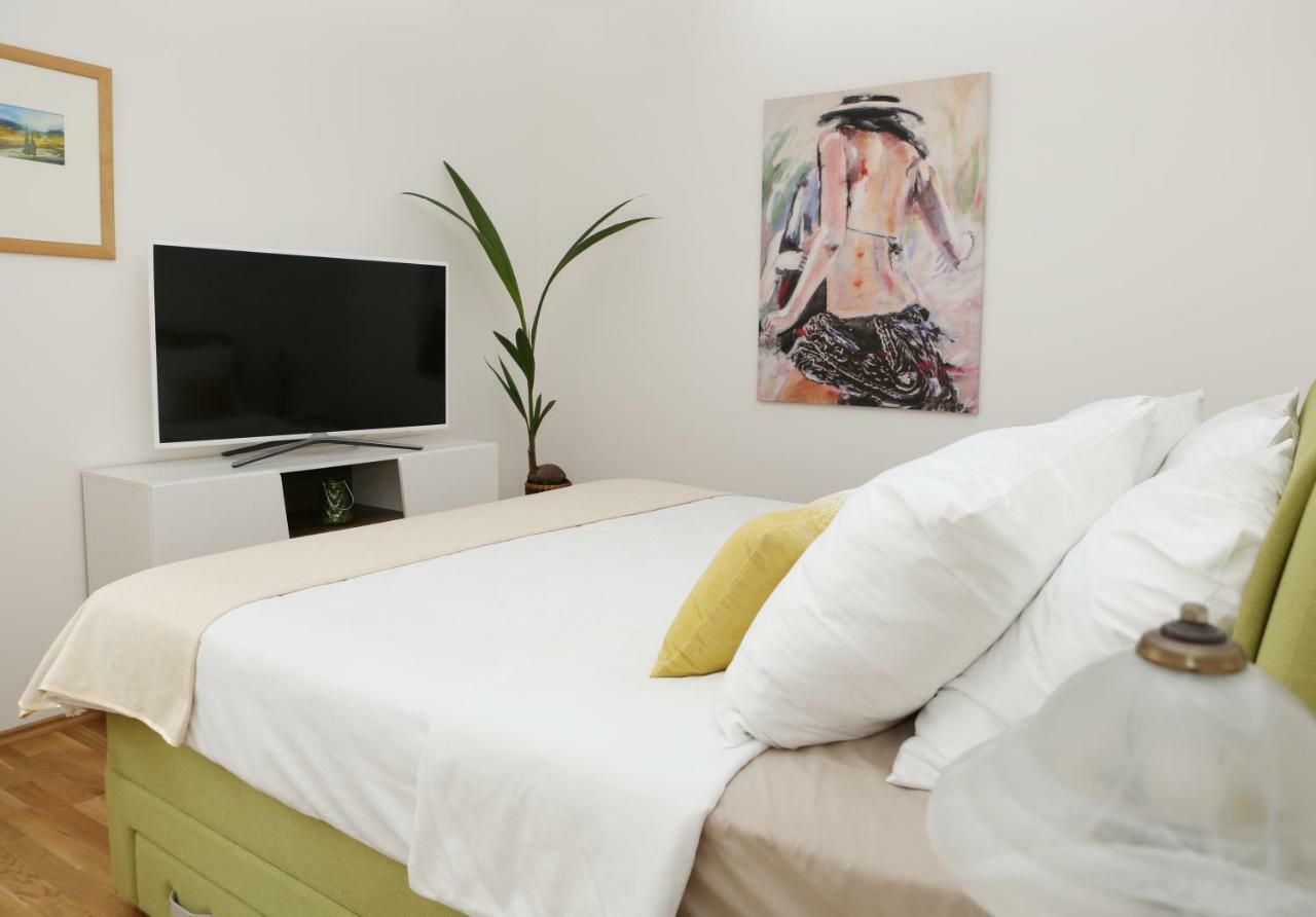 Apartman NeBo Pula Exteriér fotografie
