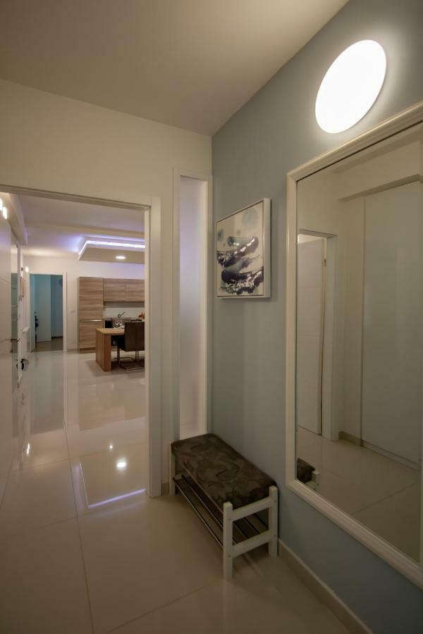 Apartman NeBo Pula Exteriér fotografie