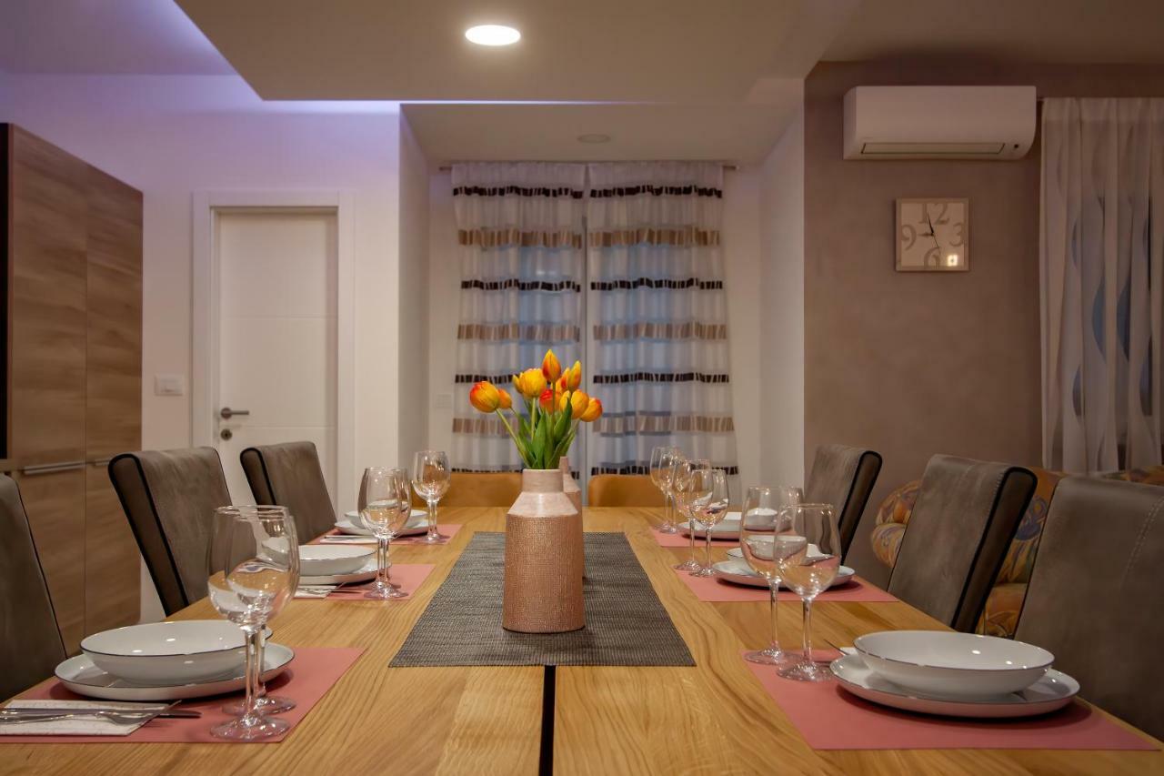 Apartman NeBo Pula Exteriér fotografie